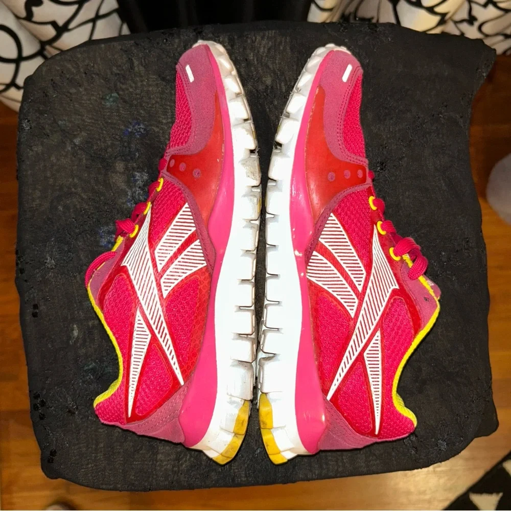 Reebok sneakers - Picture 7 of 13